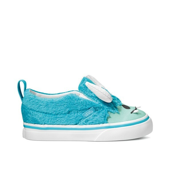 kids slip on vans